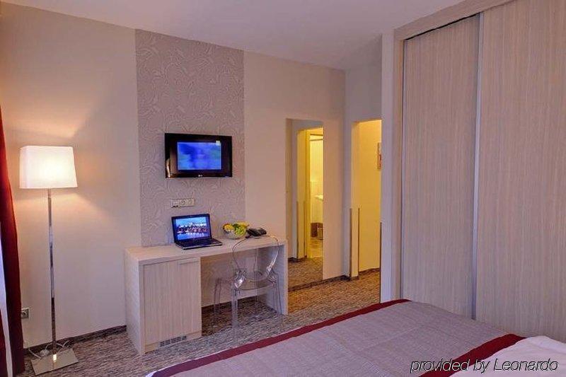 Hotel Voyage Prague Exterior photo